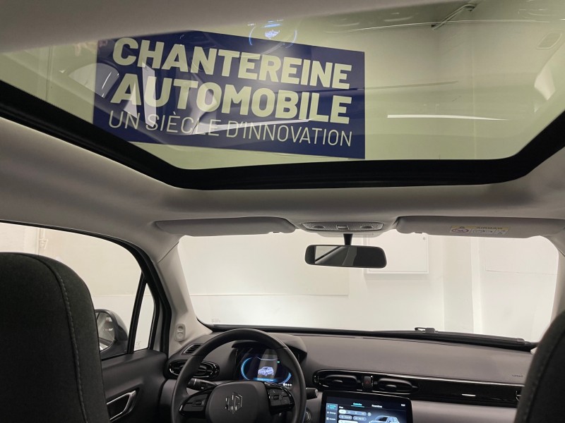 comment choisir une citadine électrique avec de l'autonomie à Mantes La Ville vue intérieure